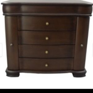 Bed Bath & Beyond Brown Jewelry Organizer Amoire Large